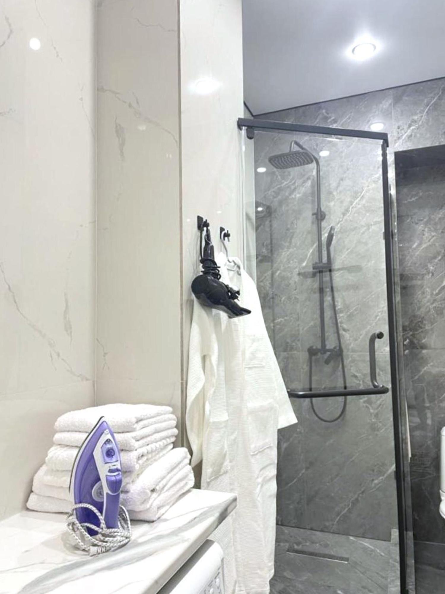 Апартаменты-Студия 2Day Apart В Районе Байтерека Nur-Sultan  Room photo